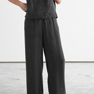 relaxed drawstring trousers